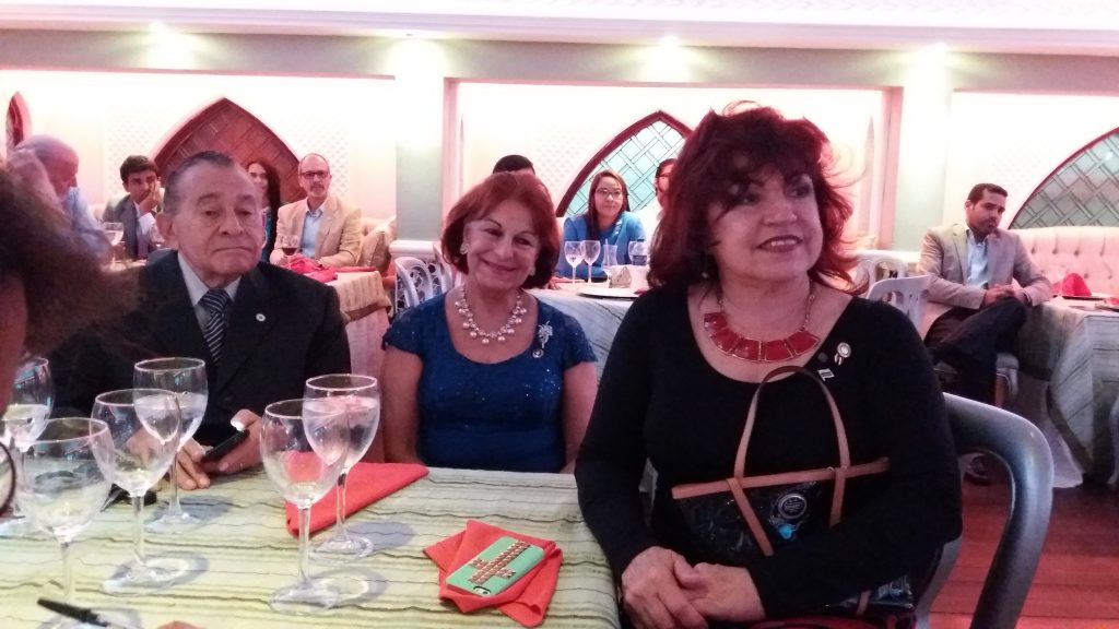 CRS disfrutando de la noche - Aquiles, Ma Cristina y Virginia - Sesión Homenaje a la Flia Lama - Nuevos Socios - y Socios Honorarios de nuestro club.