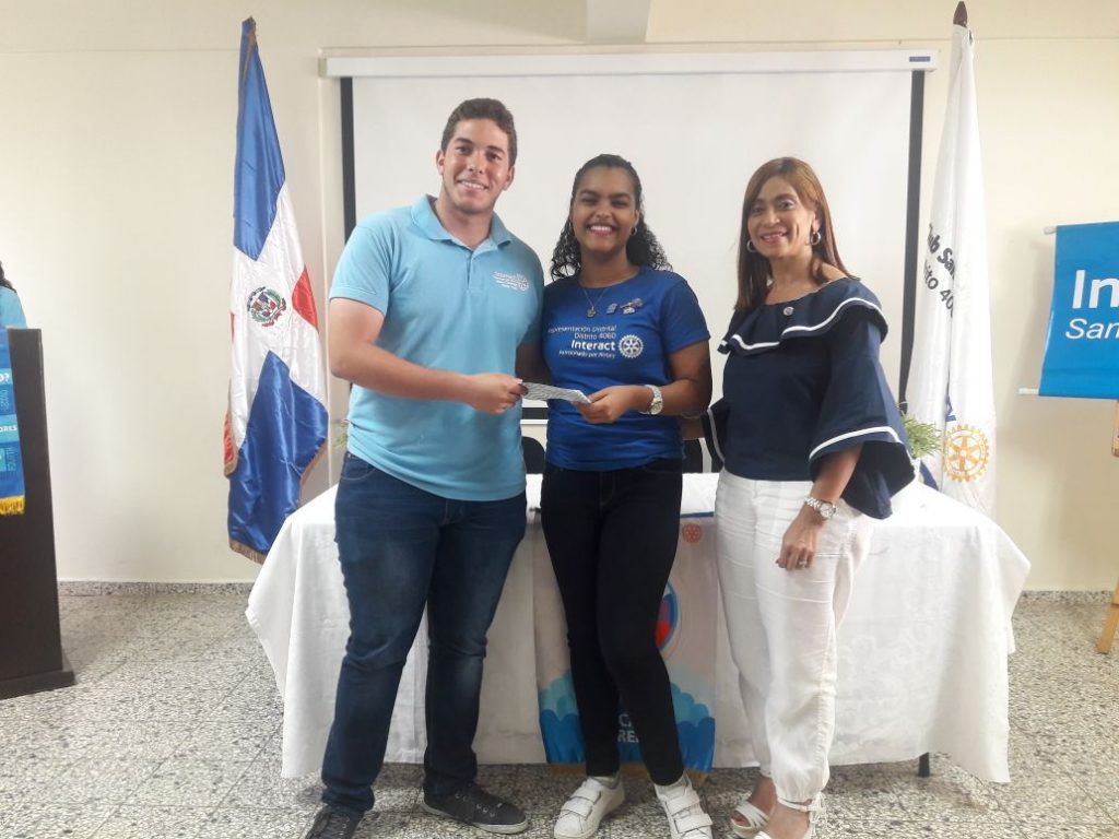 Visita oficial RDI Leslie Marte al club interact Santo Domingo Bella Vista.