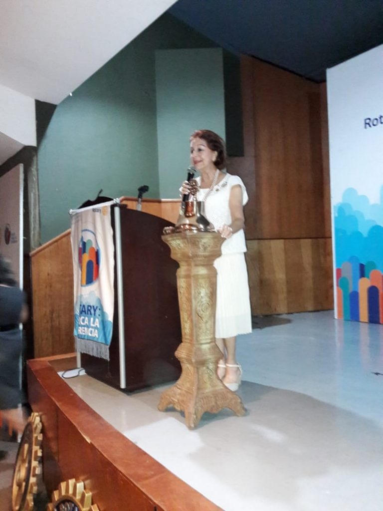 Premiaciones Distritales al Rotary Santo Domingo Bella Vista 2017-2018